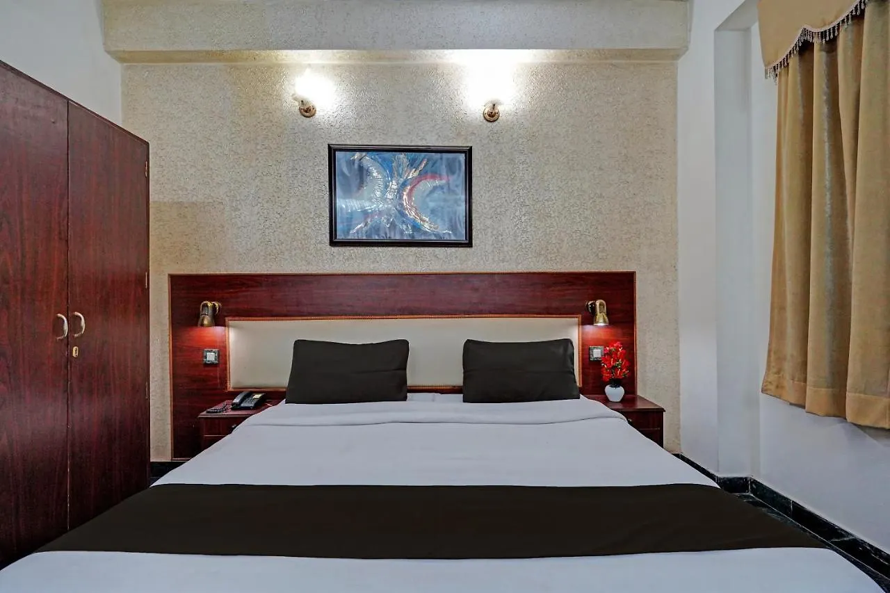 Hotel O Primero Near Aravali Biodiversity Park Gurgaon India
