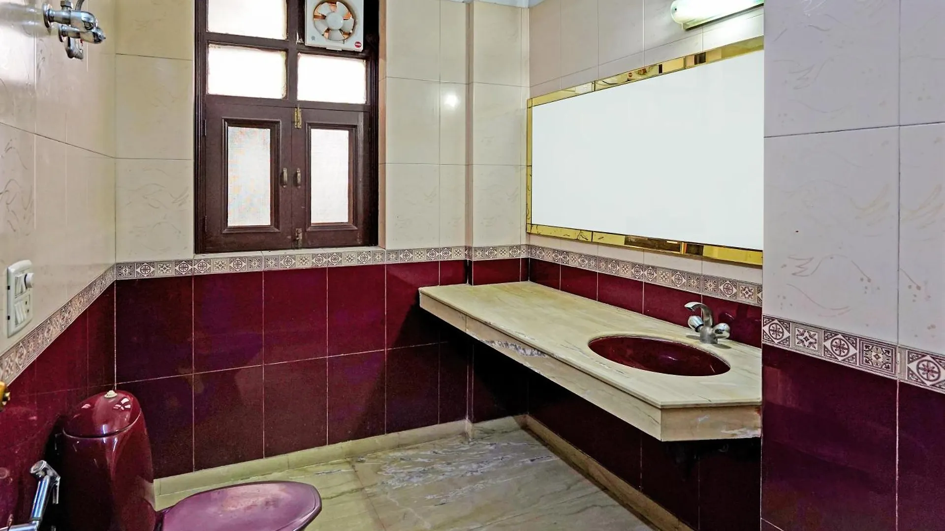 Hotel O Primero Near Aravali Biodiversity Park Gurgaon