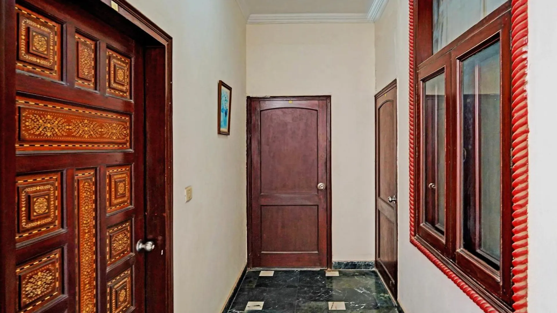 ***  Hotel O Primero Near Aravali Biodiversity Park Gurgaon India